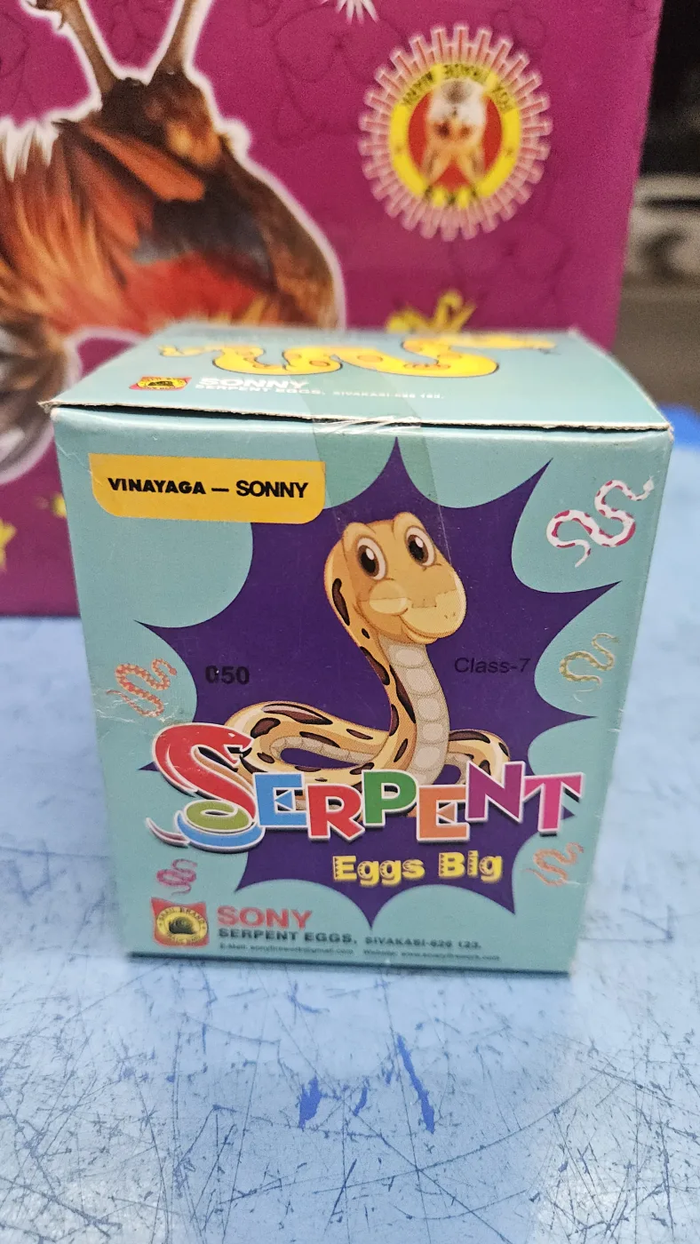 Snake tablet box